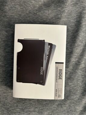 Ridge Slim RFID Blocking Card Holder Wallet & Money Clip